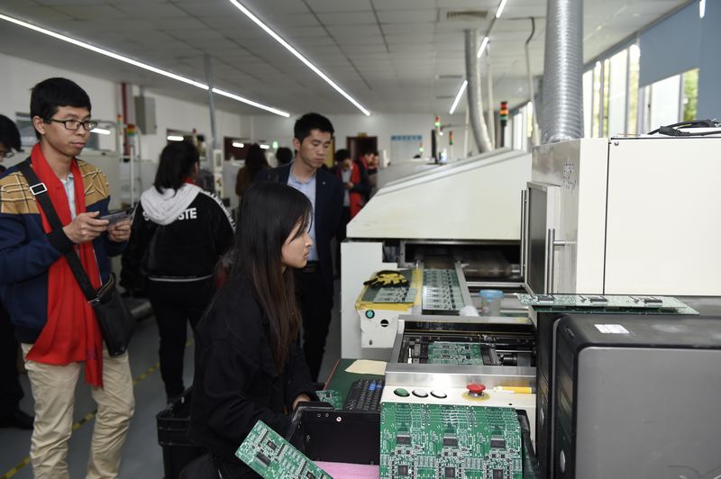 mg冰球突破·豪华版(试玩)官方网站