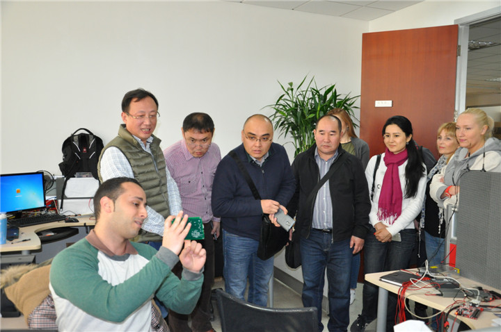 mg冰球突破·豪华版(试玩)官方网站