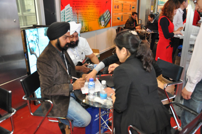 mg冰球突破·豪华版(试玩)官方网站