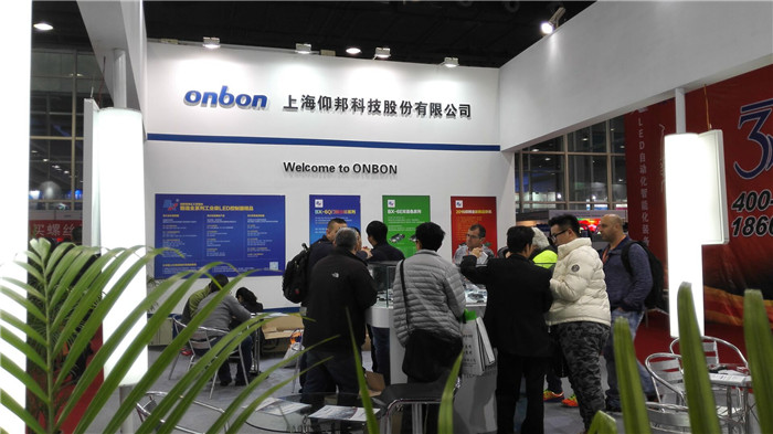 mg冰球突破·豪华版(试玩)官方网站