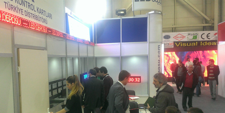 mg冰球突破·豪华版(试玩)官方网站