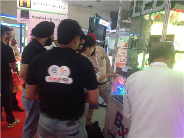 mg冰球突破·豪华版(试玩)官方网站