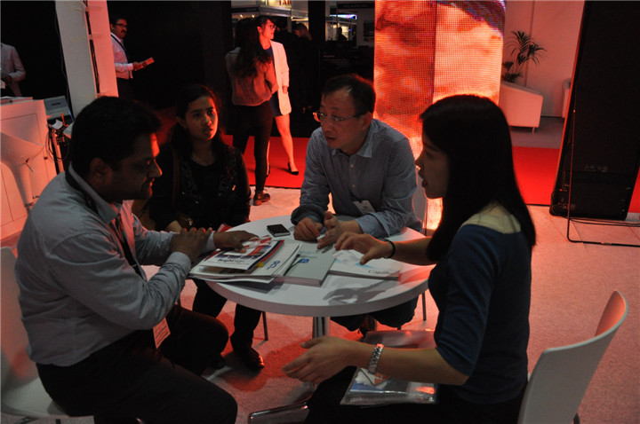 mg冰球突破·豪华版(试玩)官方网站