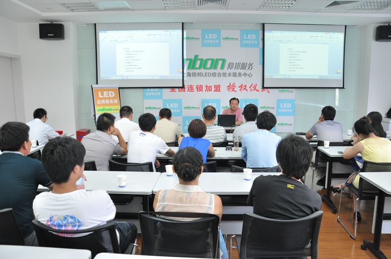 mg冰球突破·豪华版(试玩)官方网站