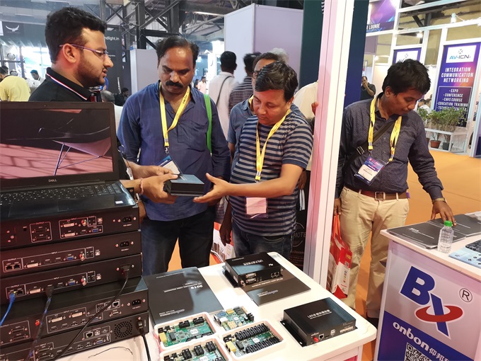 mg冰球突破·豪华版(试玩)官方网站