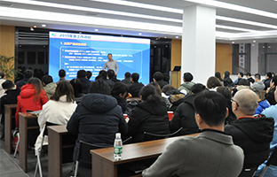 mg冰球突破2019总结大会暨2020新春年会描绘生长新章